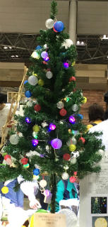 2017 年秋のデザインフェスタでのデイシンの展示