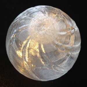 螺旋 3D 印刷中に白化した球